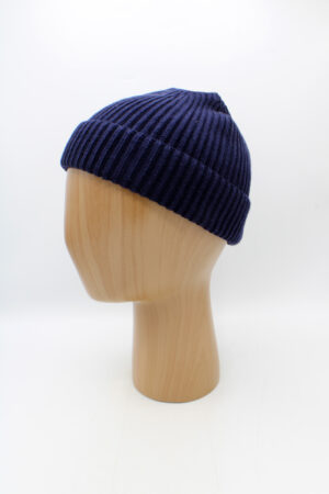 Alternative view of Bonnet - 16517A