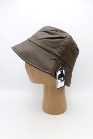 Alternative view of Anglerhut - 22259